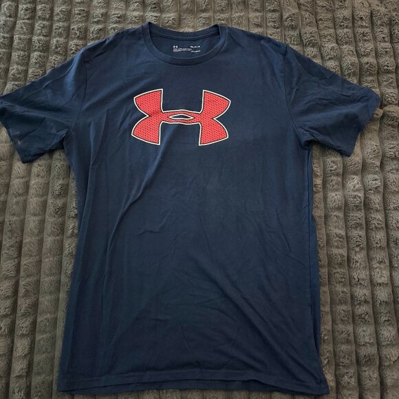 Under Armour T-Shirt - Picture 1 of 3
